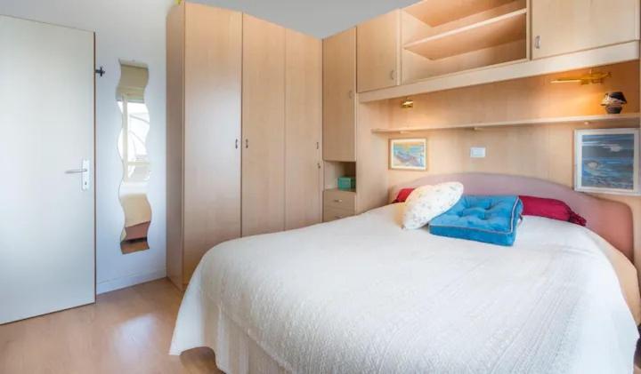 Ferienwohnung Splendido Attico, Piscina E Vista Mare Lignano Sabbiadoro Exterior foto